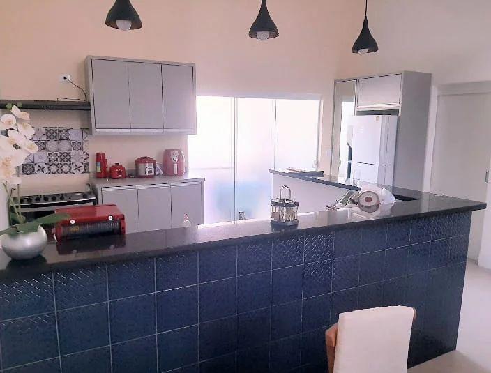 Casa à venda, no Condomínio Campos do conde 2   Chambord,  em Tremembé, Loteamento Residencial Campos do Conde II, com 3 quartos, 170m² - Grupo Sena Consultoria Imobiliária